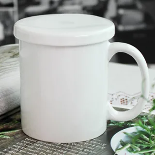 르네화이트 뚜껑머그 370ml