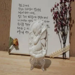 기도하는 소녀 석고방향제