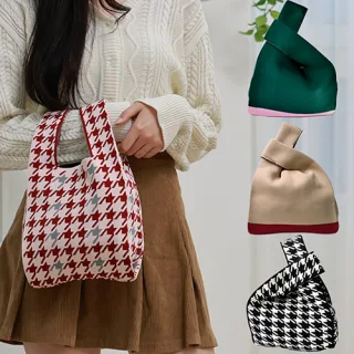 모모카멜 미니 손목 가방 (HE15)