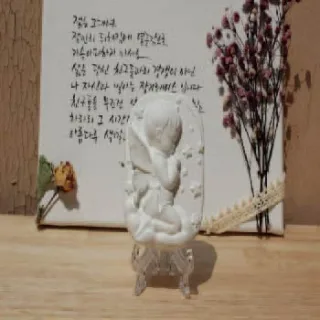 기도하는 소년 석고방향제